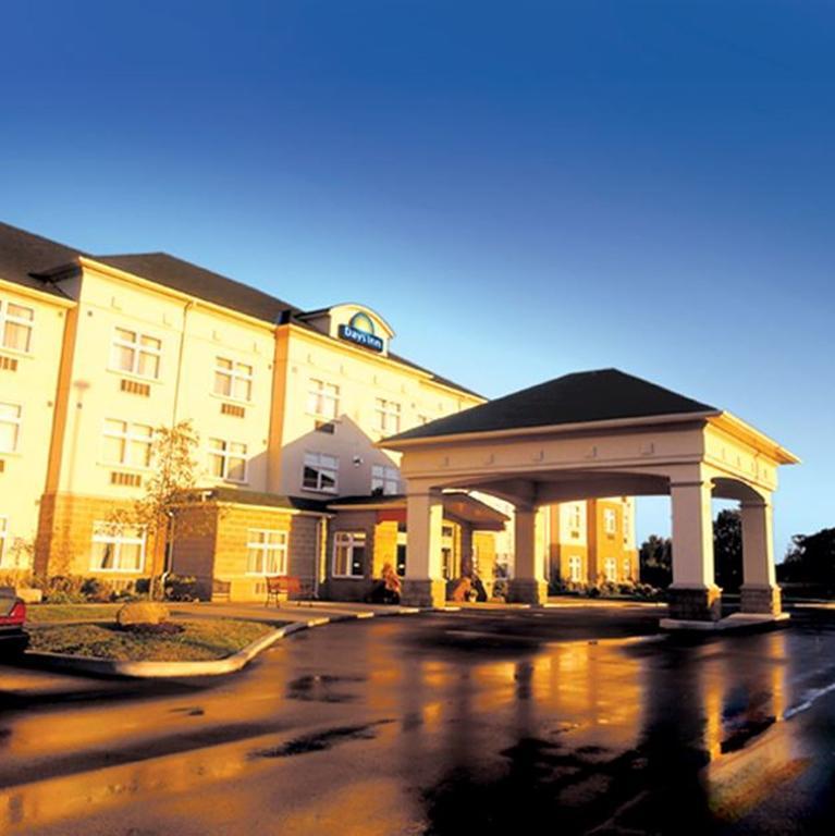 Days Inn By Wyndham Orillia Exteriér fotografie